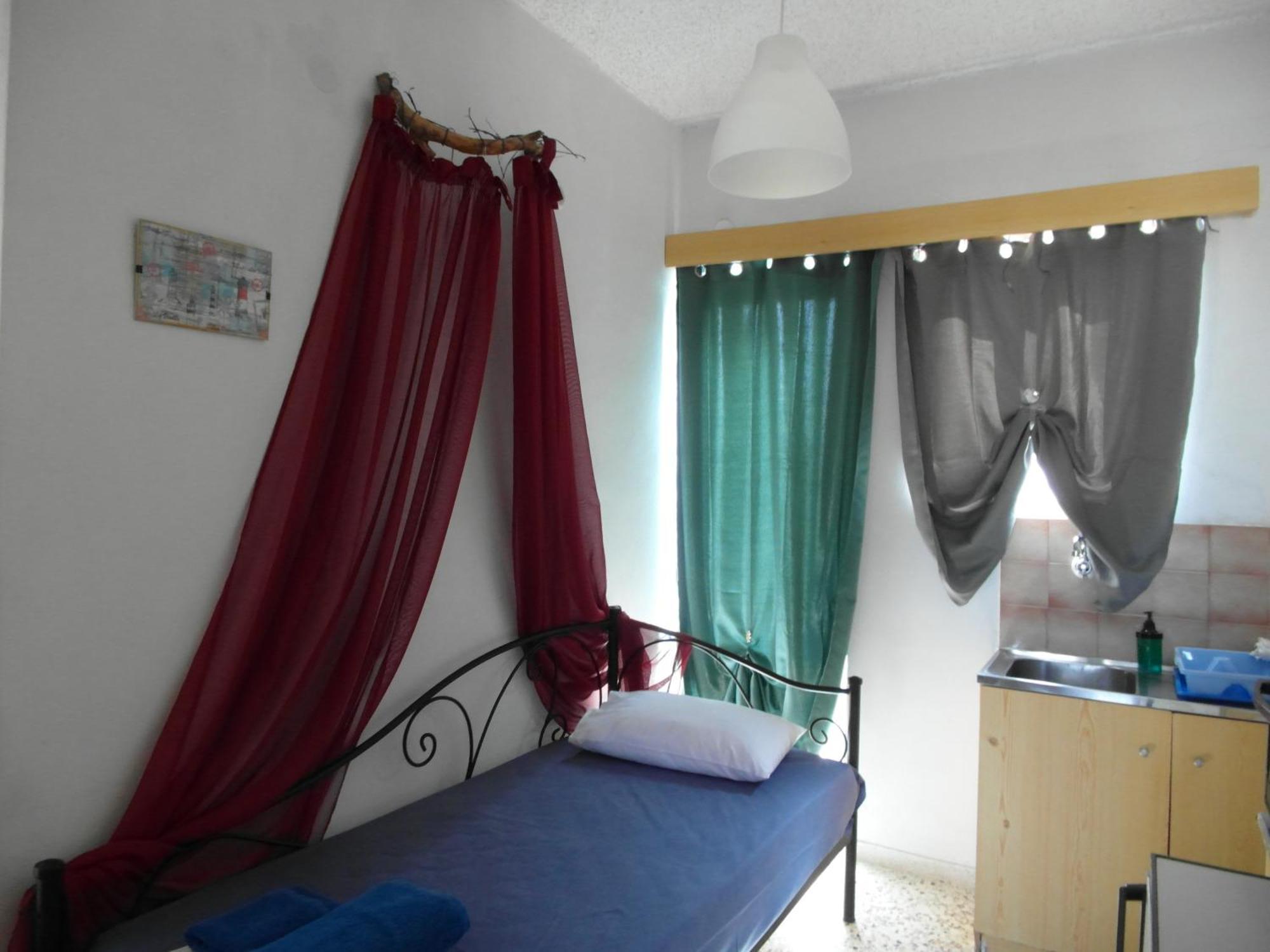 Eri Studios Agia Marina  Chambre photo